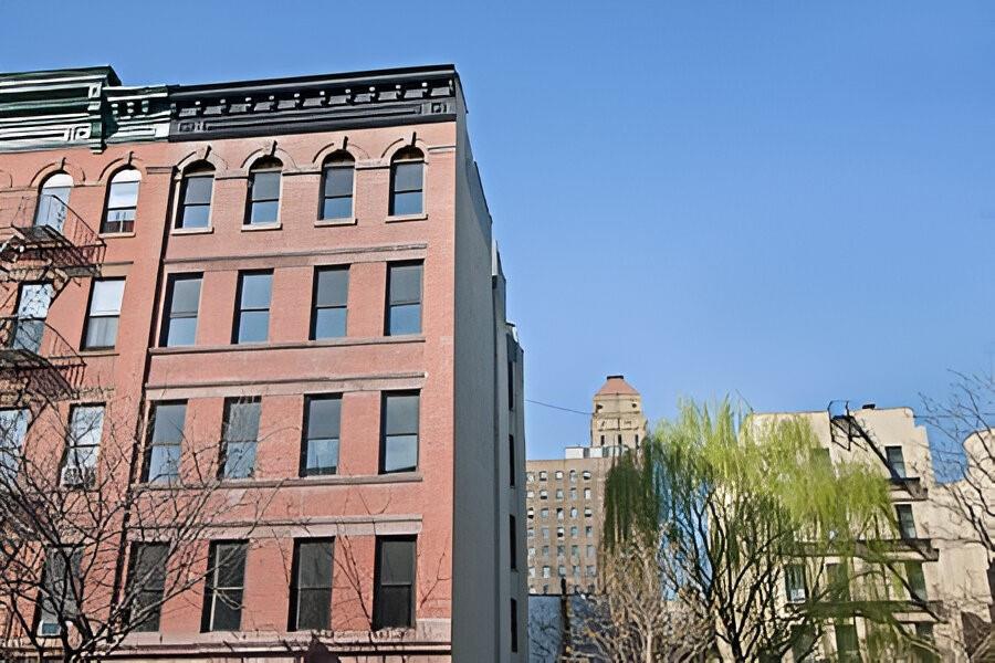 161 West 133rd Street, New York (Manhattan), NY 10030