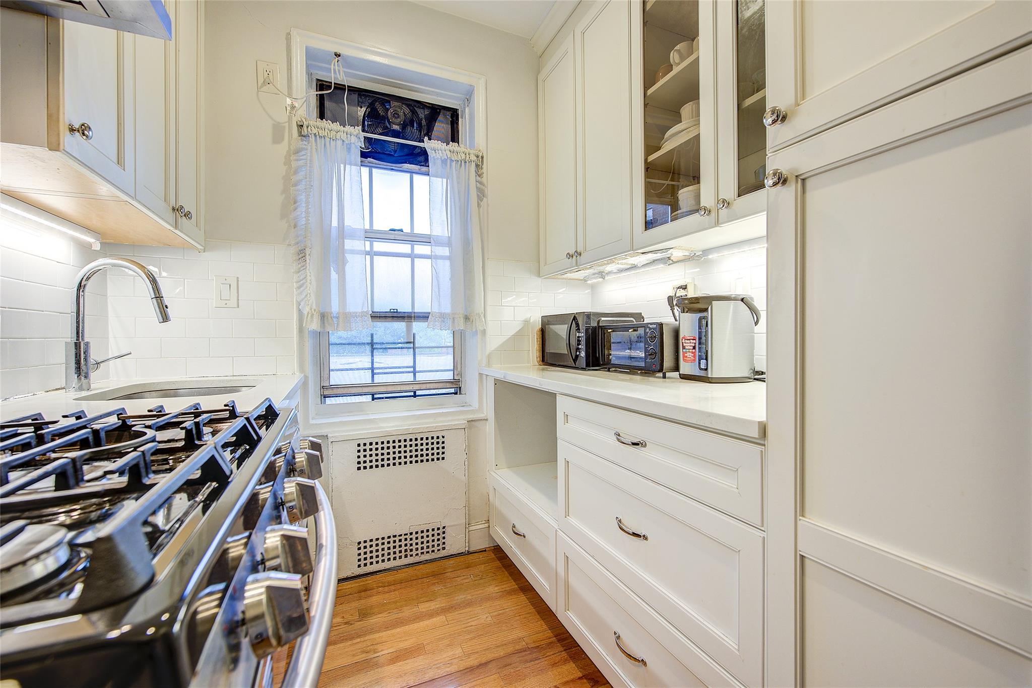 112-50 78th Avenue # 1A, Forest Hills, NY 11375