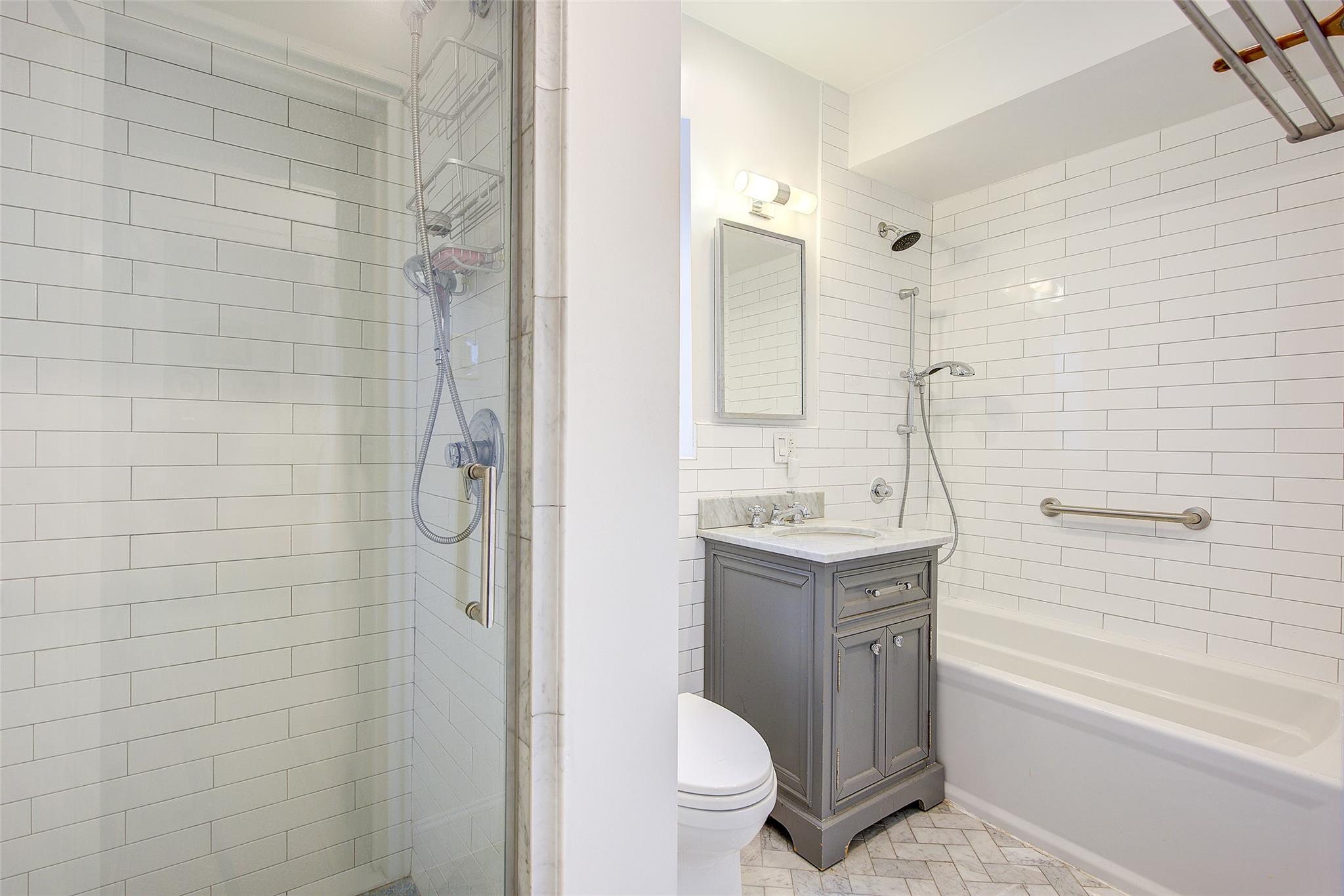 112-50 78th Avenue # 1A, Forest Hills, NY 11375