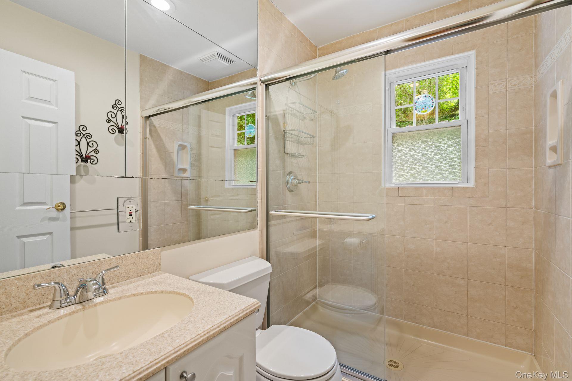 128 Cove Road, Huntington, NY 11743