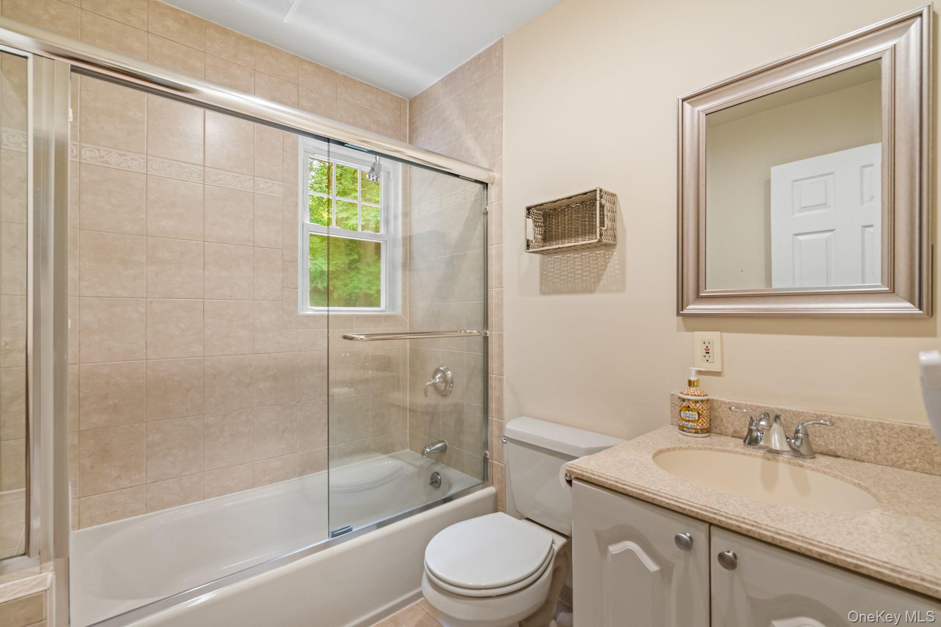 128 Cove Road, Huntington, NY 11743