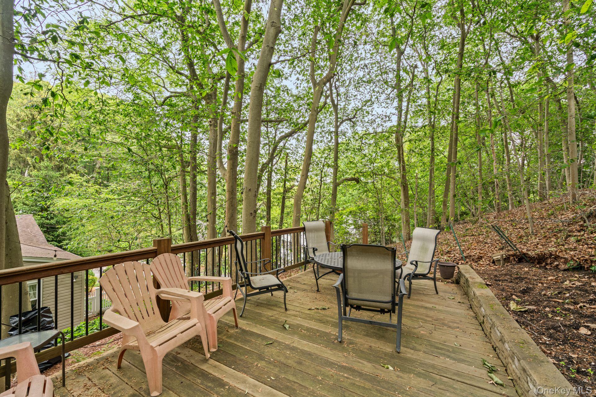 128 Cove Road, Huntington, NY 11743