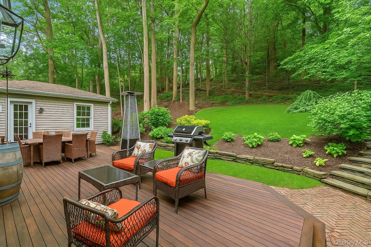 128 Cove Road, Huntington, NY 11743