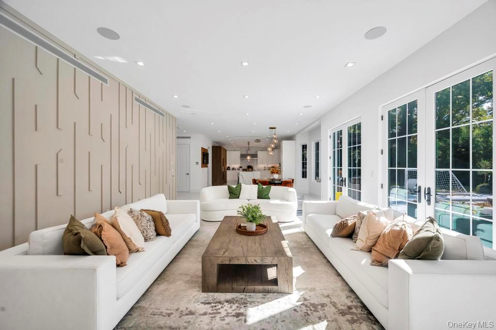 50 Gristmill Lane, Great Neck, NY 11023