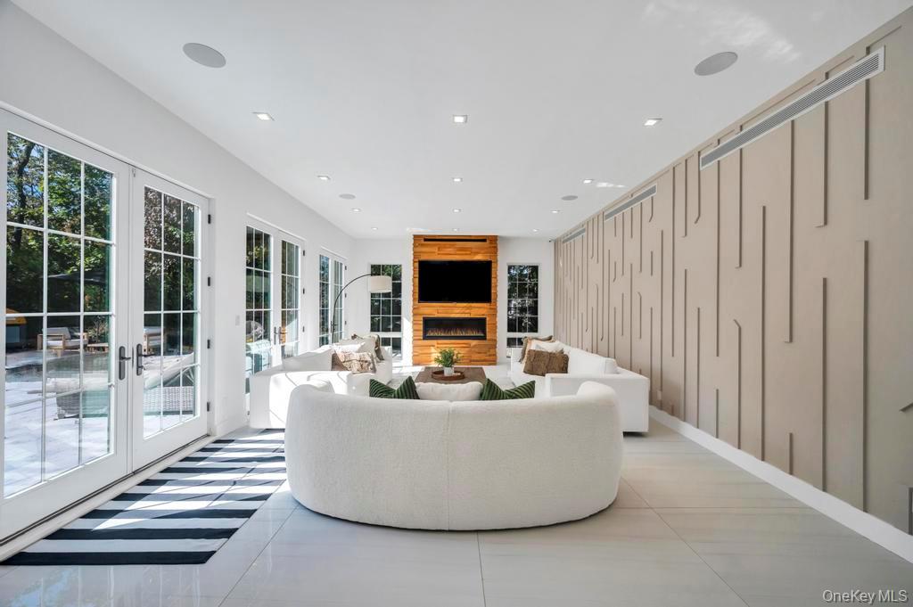 50 Gristmill Lane, Great Neck, NY 11023