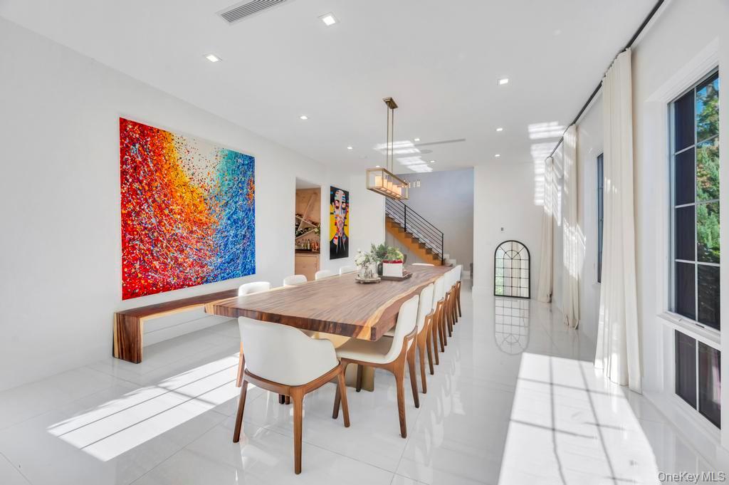 50 Gristmill Lane, Great Neck, NY 11023