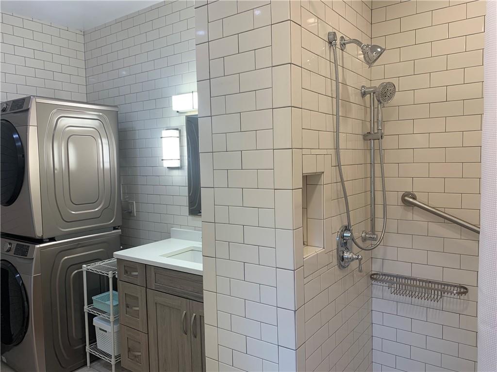 41 Lake Drive # Unit #B, Lake Peekskill, NY 10537