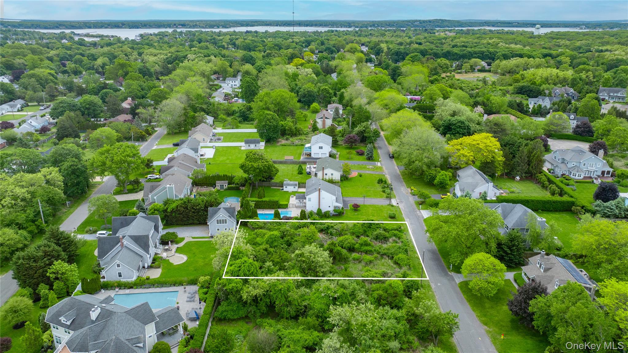 1760 McCann Lane, Greenport, NY 11944