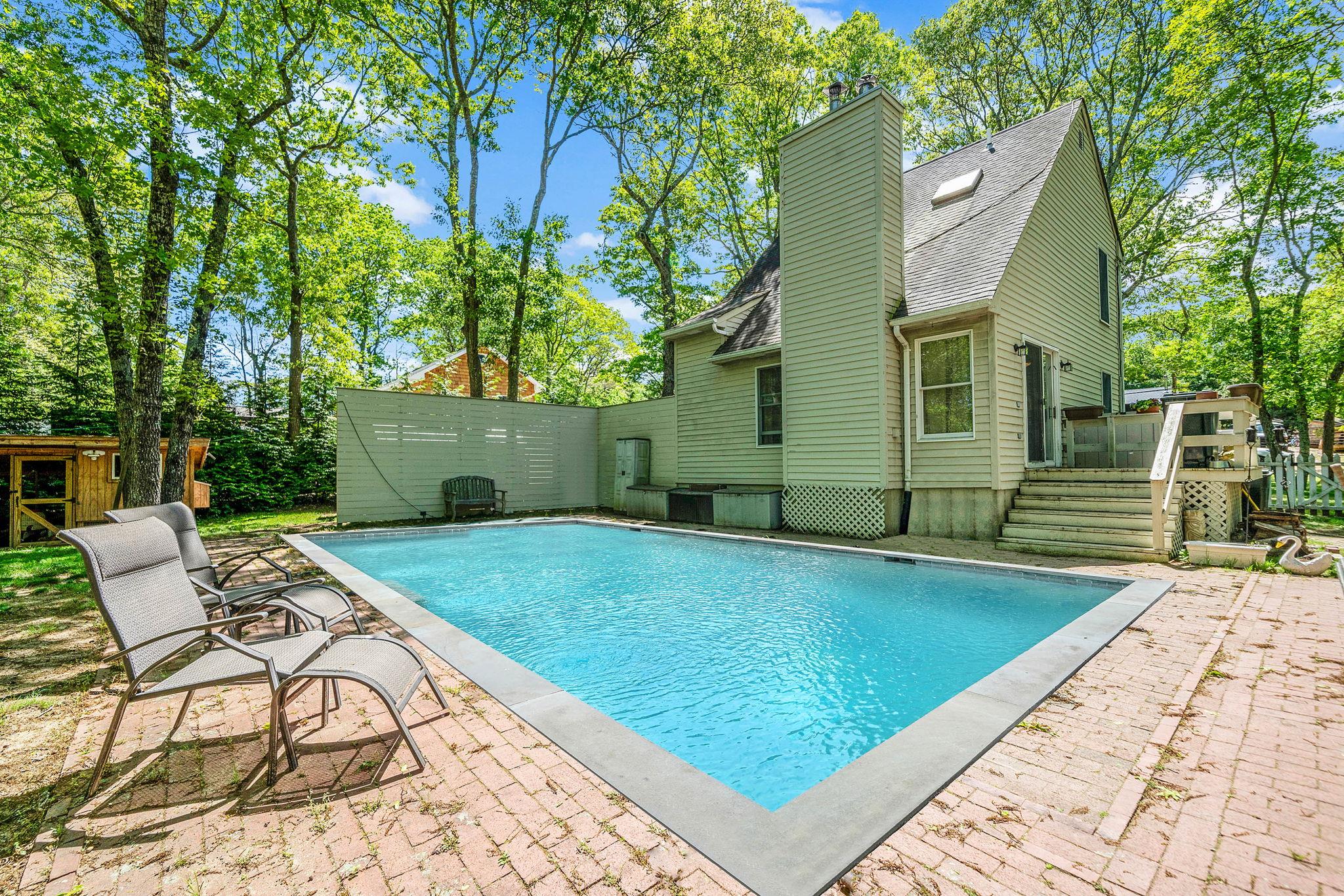 28 Huntting Road, East Hampton, NY 11937