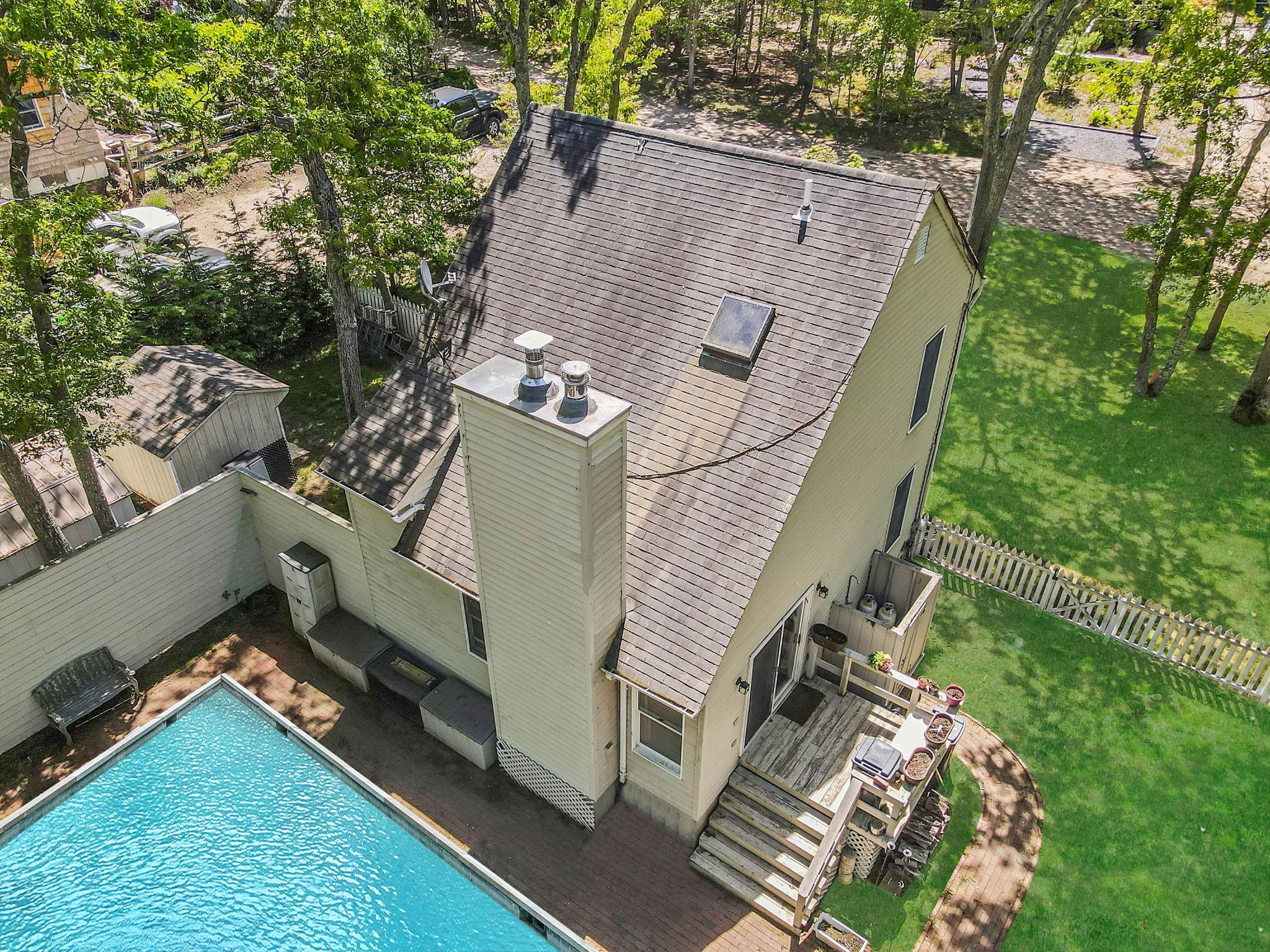 28 Huntting Road, East Hampton, NY 11937