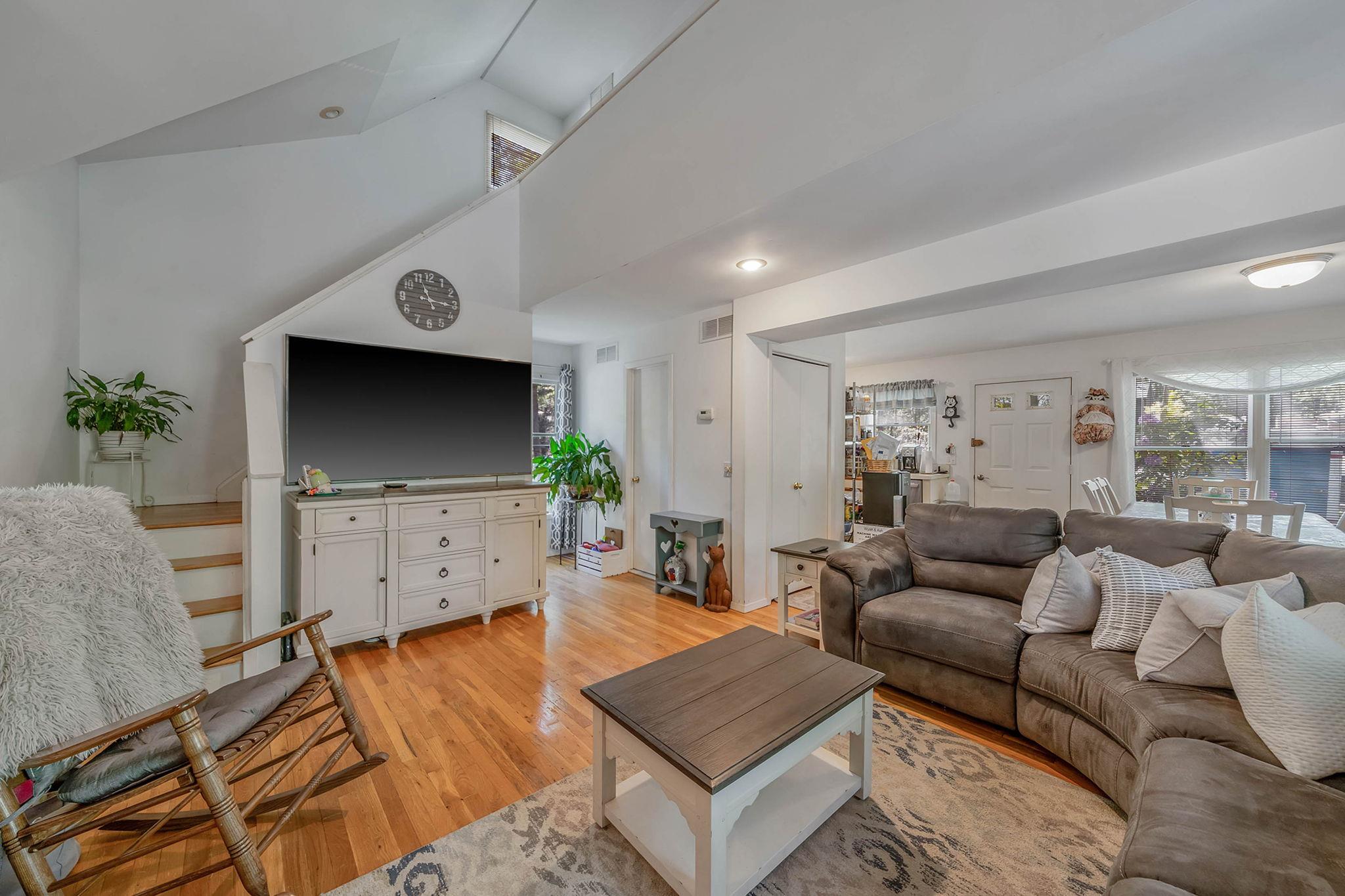 28 Huntting Road, East Hampton, NY 11937