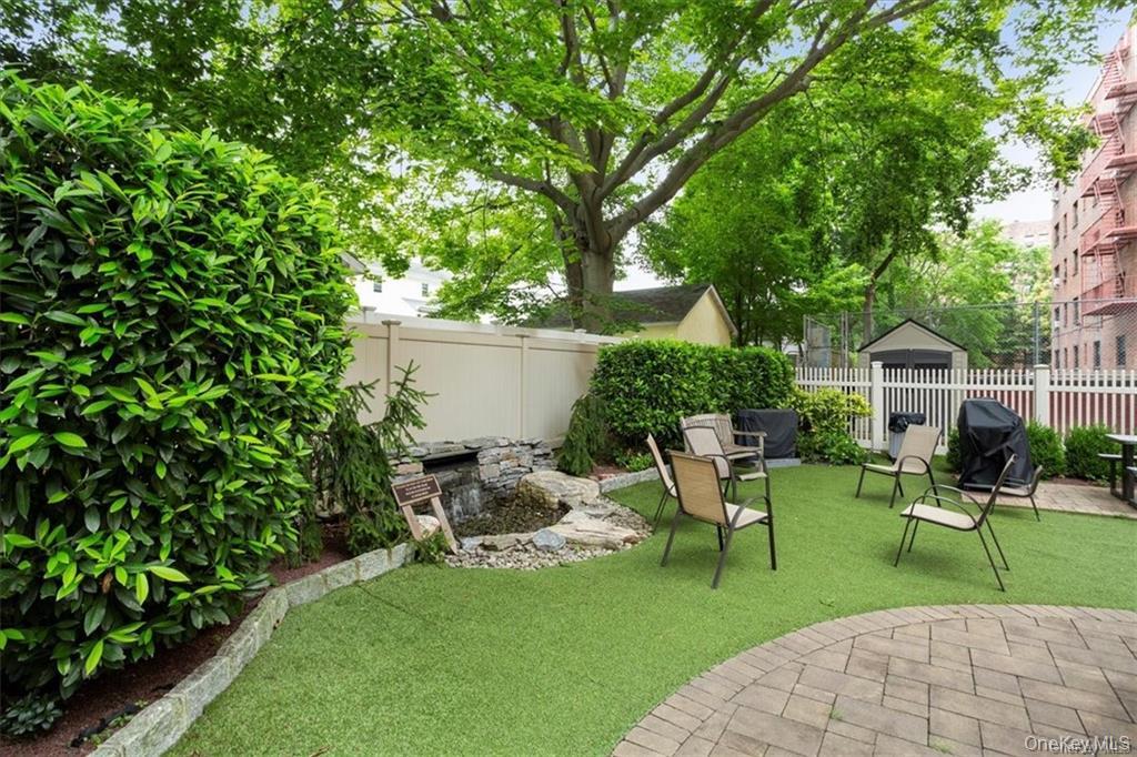 51 White Oak # 1H, New Rochelle, NY 10801