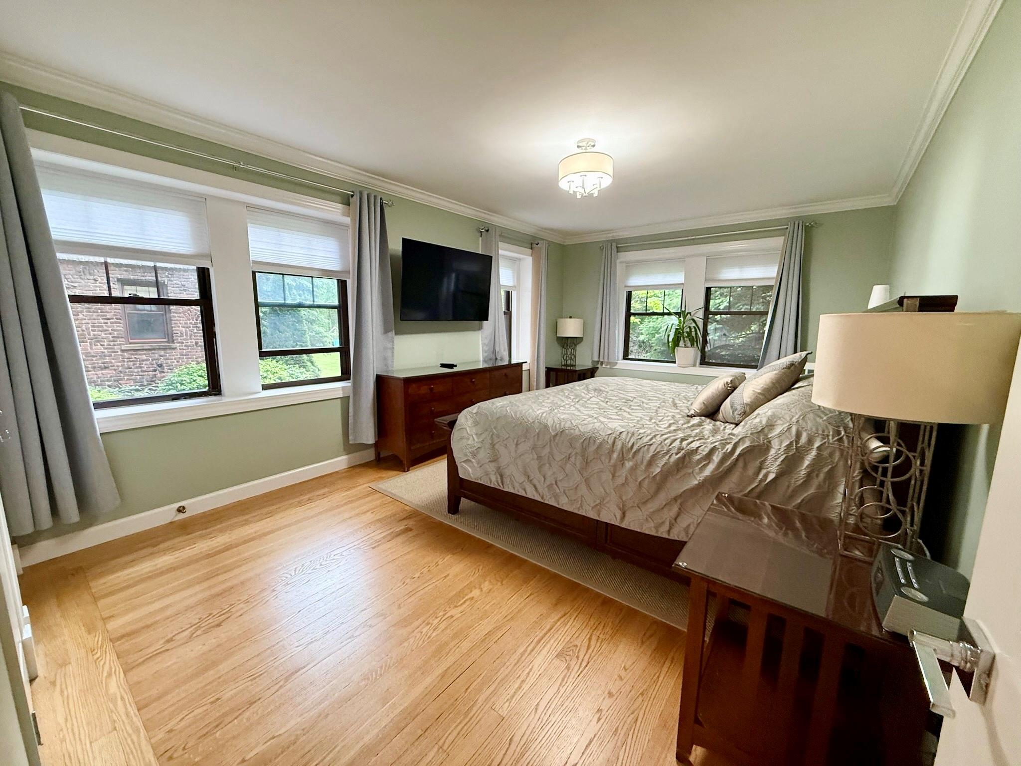 209 Garth Road # 1K, Scarsdale, NY 10583