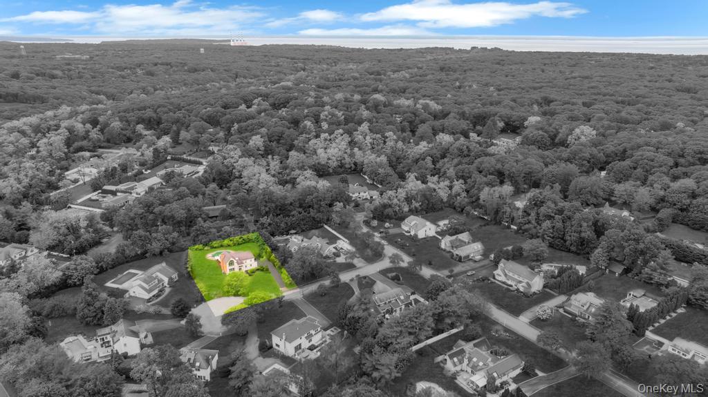 4 Bridle Court, Northport, NY 11768