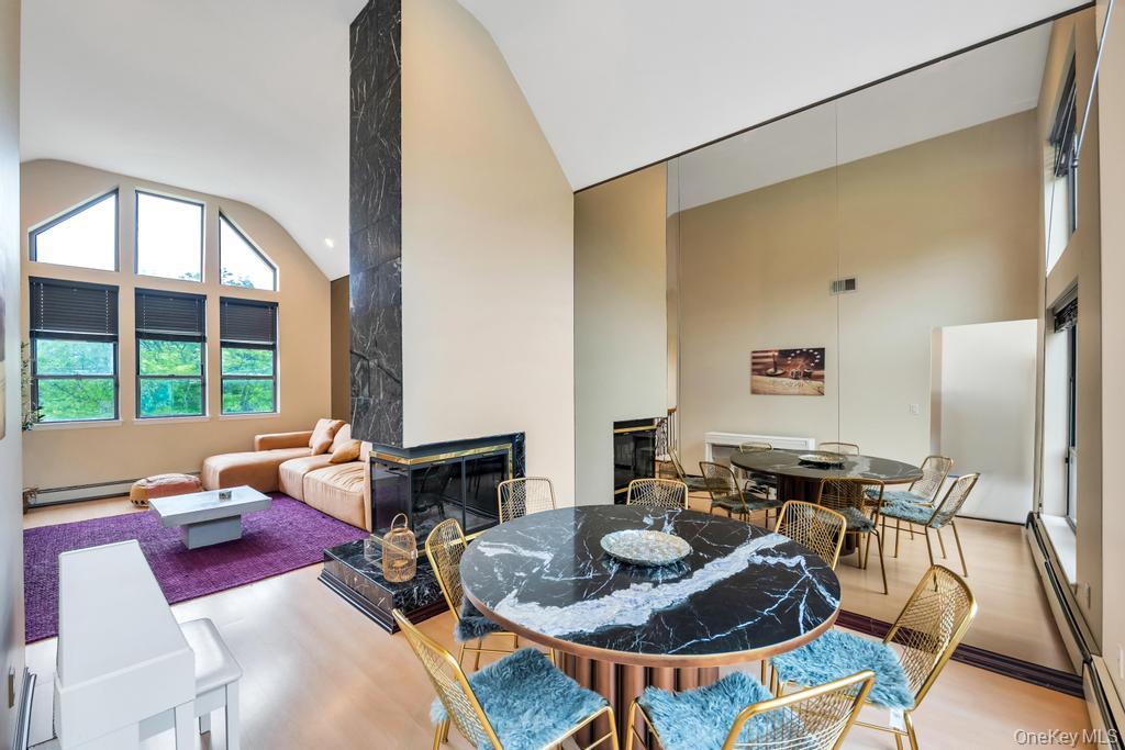 4 Bridle Court, Northport, NY 11768