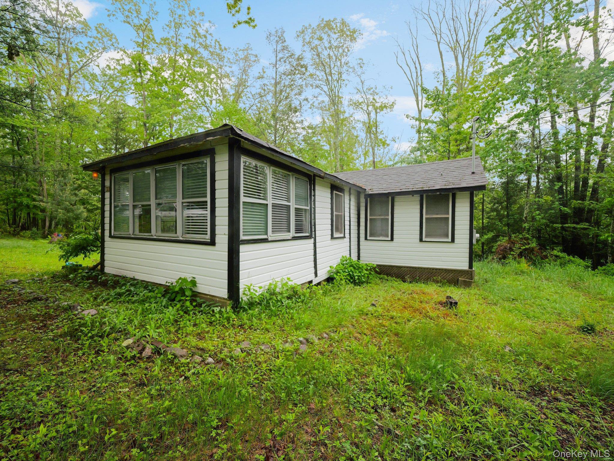 13 Sycamore Trail, Wurtsboro, NY 12790