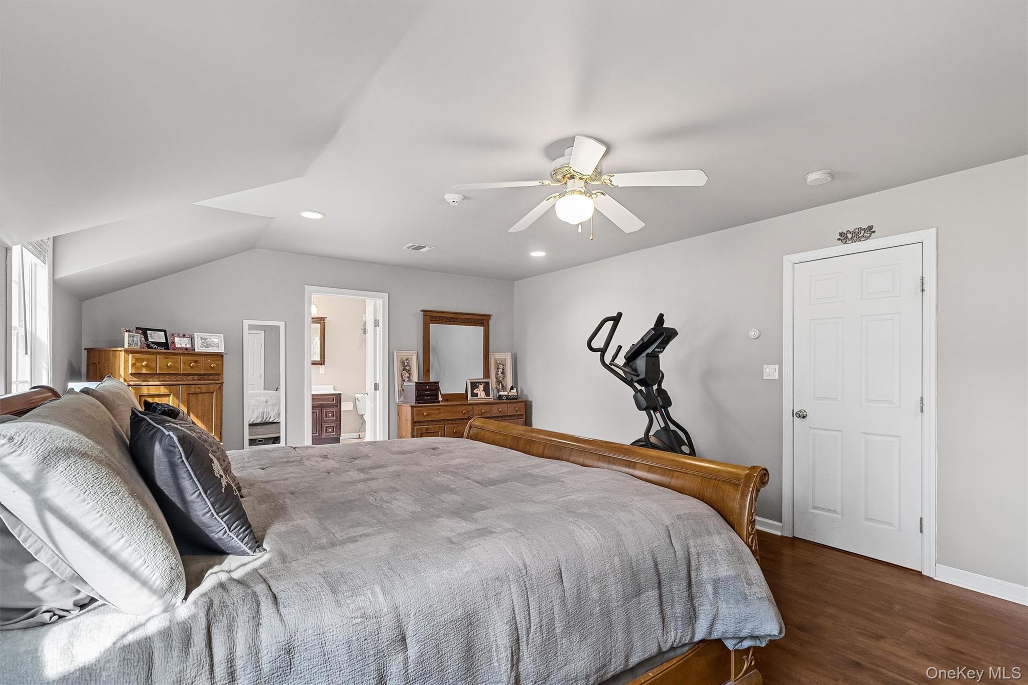 21 Mile Road, Suffern, NY 10901