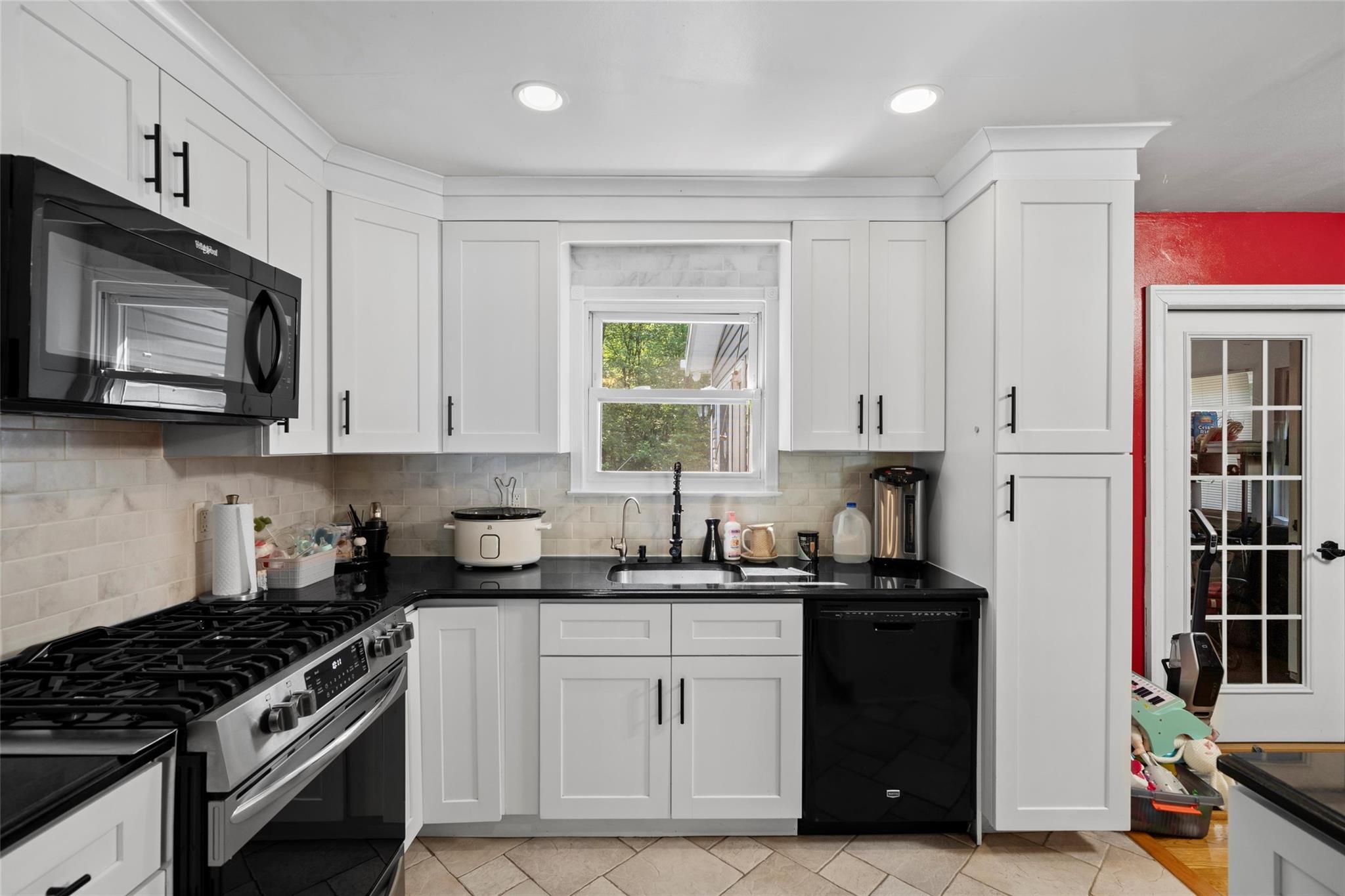 27 Dorothy Drive, Monroe, NY 10950