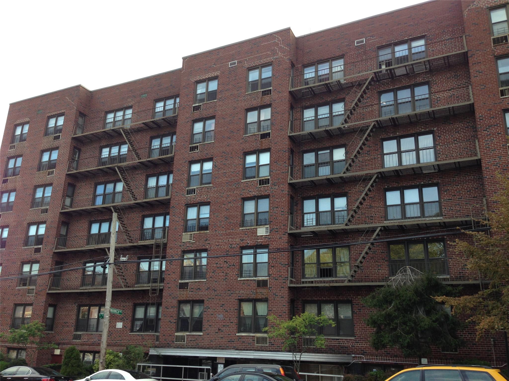 87-70 173rd Street # 5E, Jamaica, NY 11432