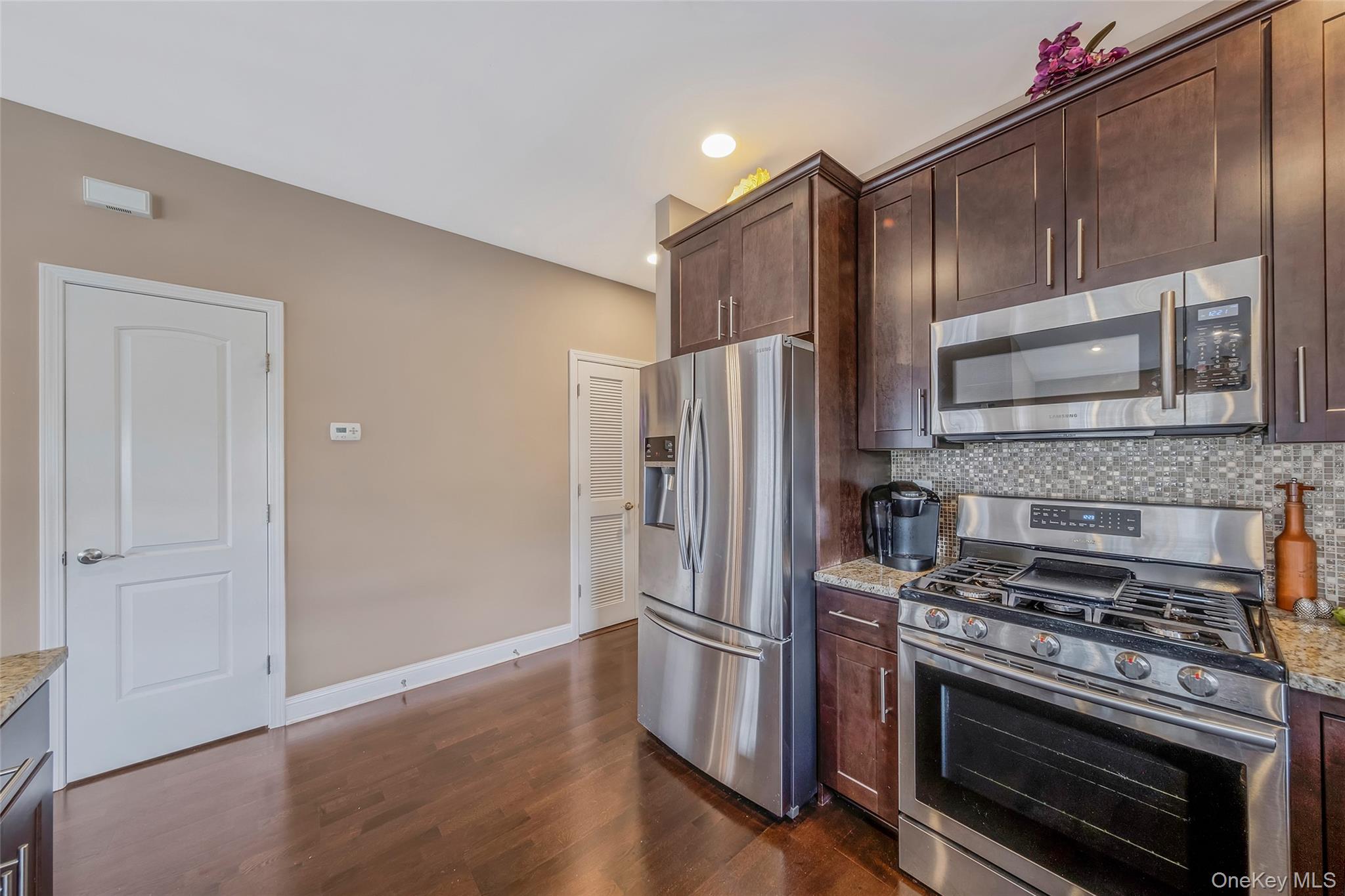 135 Rosebud Court # 135, Patchogue, NY 11772