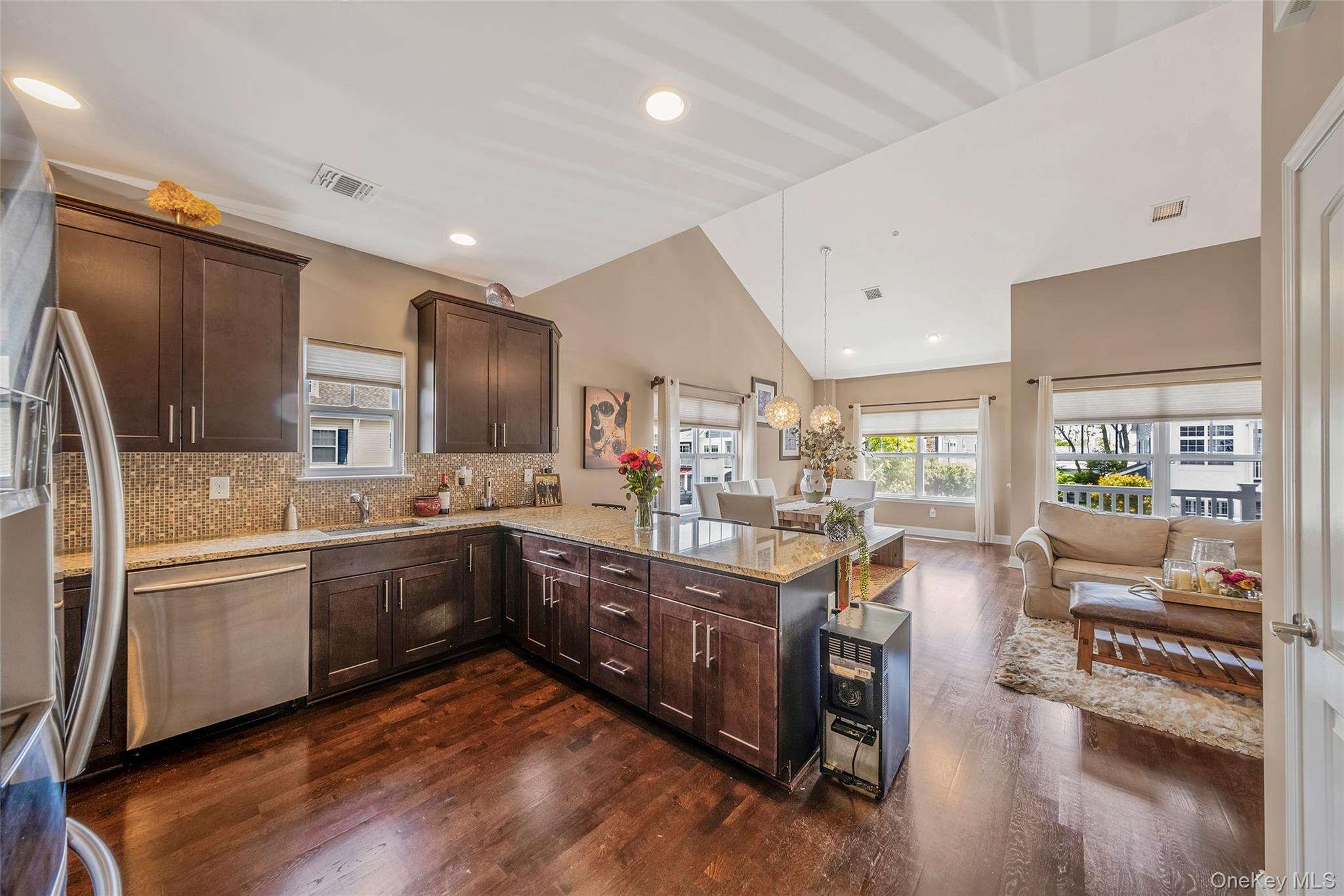 135 Rosebud Court # 135, Patchogue, NY 11772