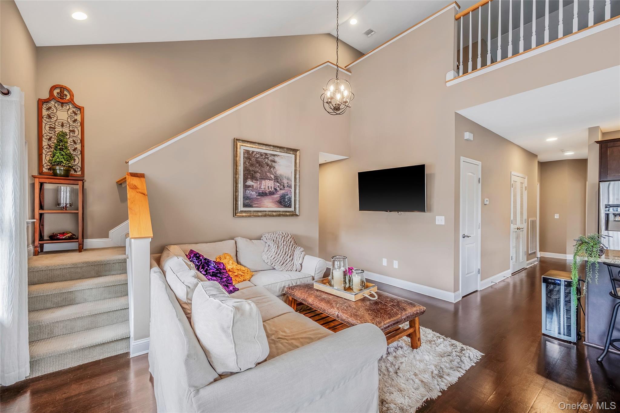 135 Rosebud Court # 135, Patchogue, NY 11772