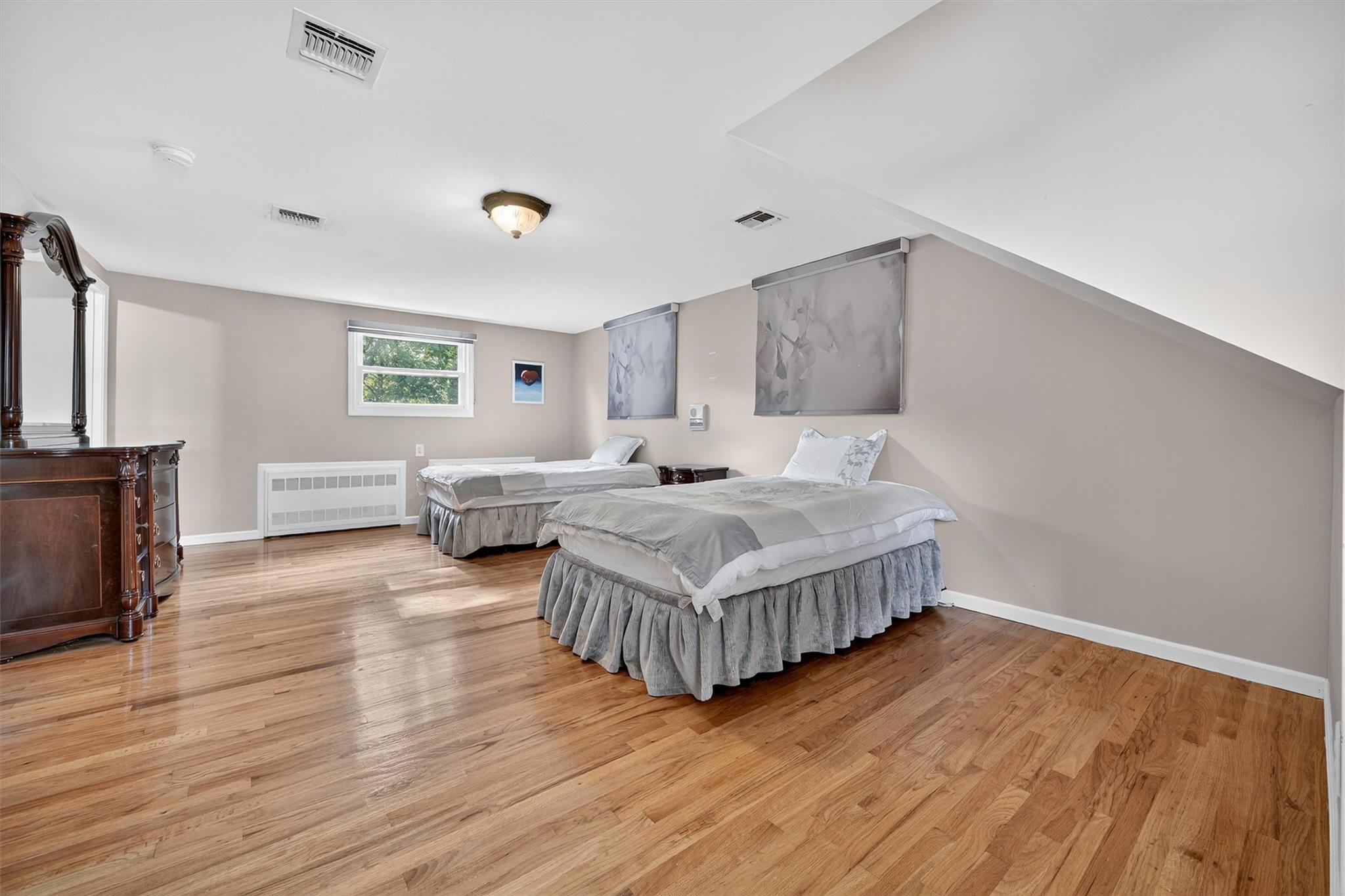 15 Dr Frank Road, Spring Valley, NY 10977