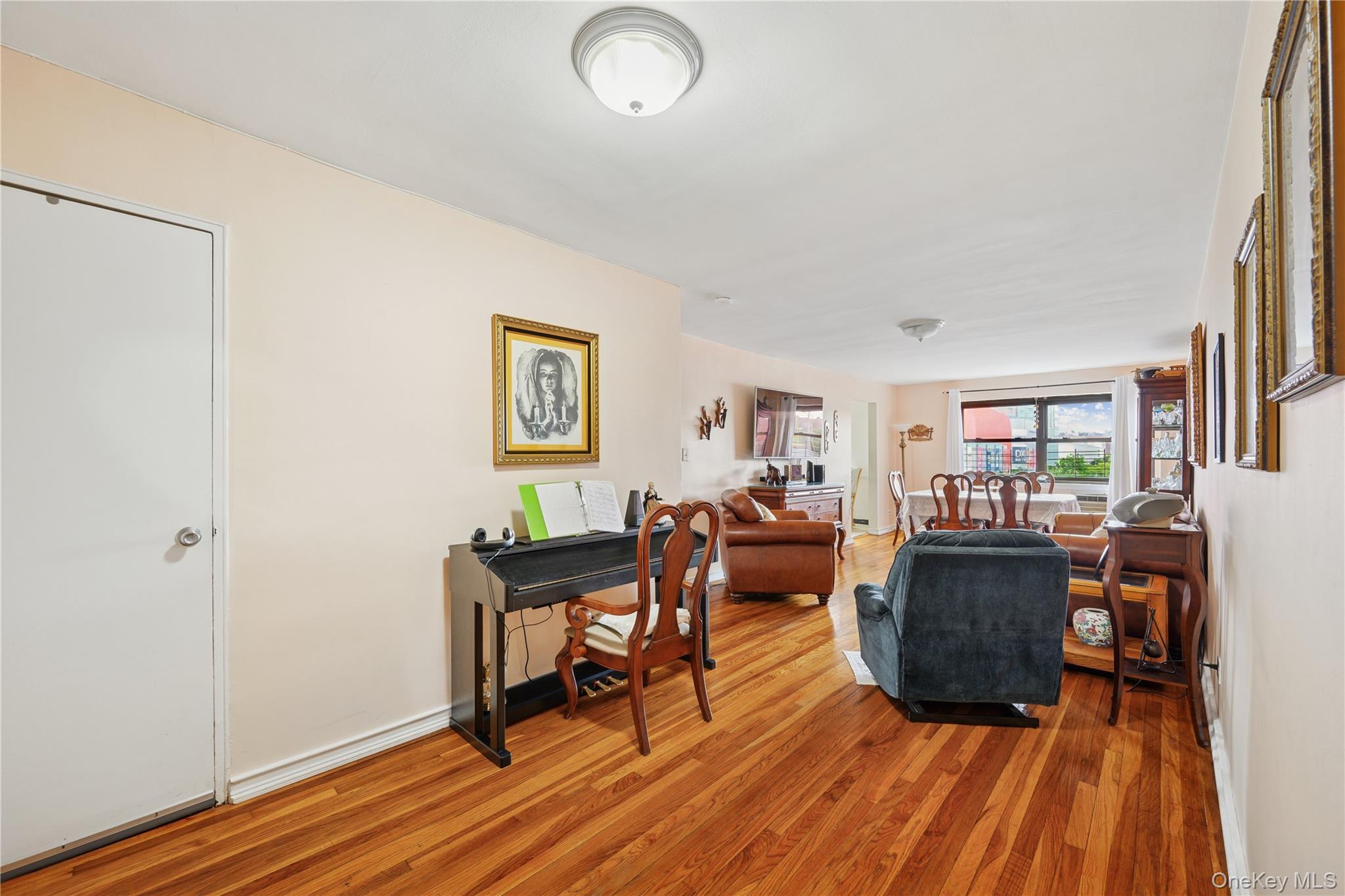 94-30 60 Ave # 3H, Elmhurst, NY 11373