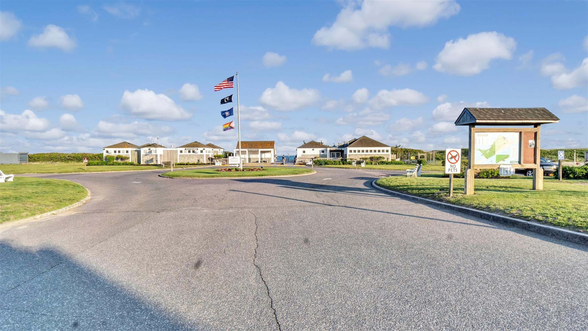 18 North Shore Road, Montauk, NY 11954