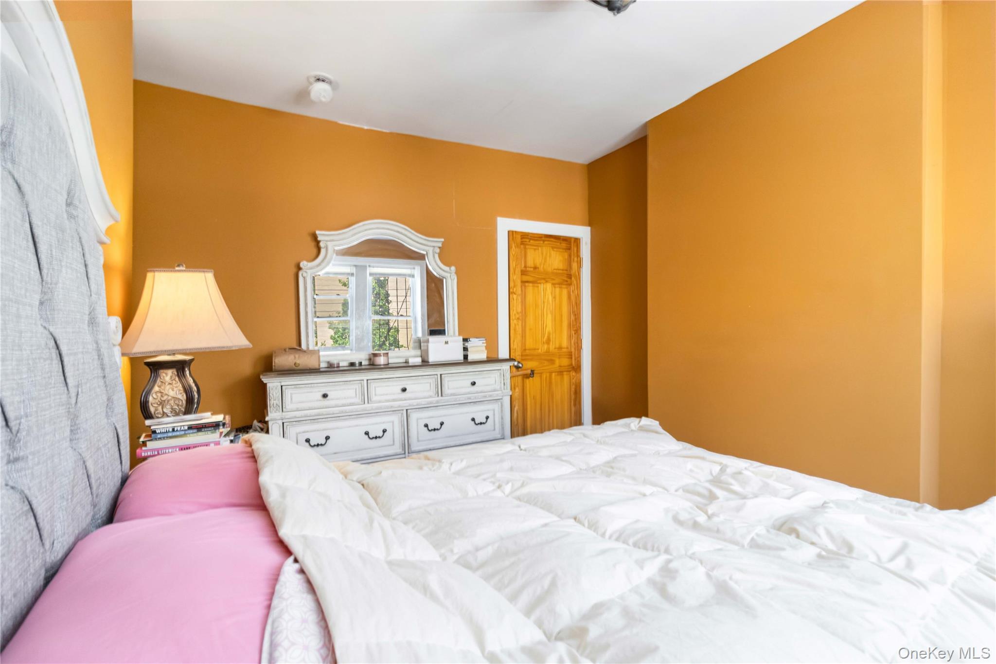 806 New Jersey Avenue, Brooklyn, NY 11207