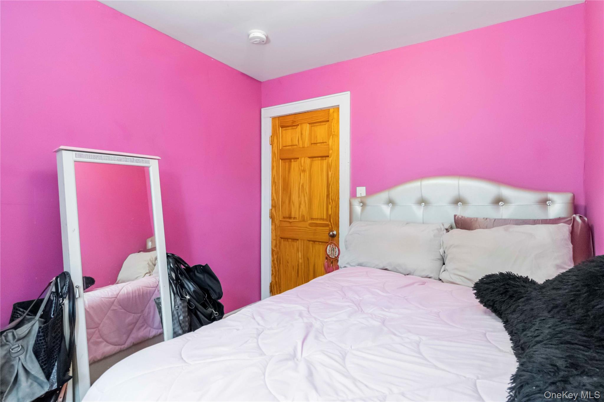 806 New Jersey Avenue, Brooklyn, NY 11207