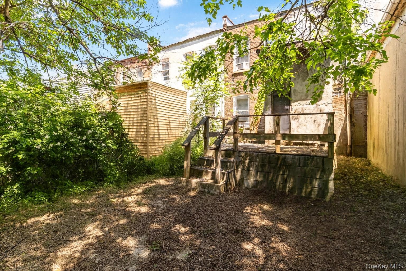 806 New Jersey Avenue, Brooklyn, NY 11207