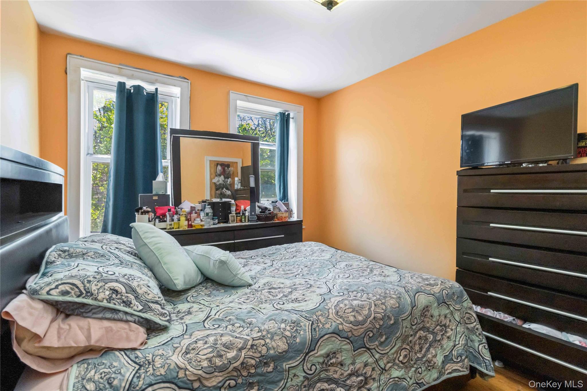 806 New Jersey Avenue, Brooklyn, NY 11207