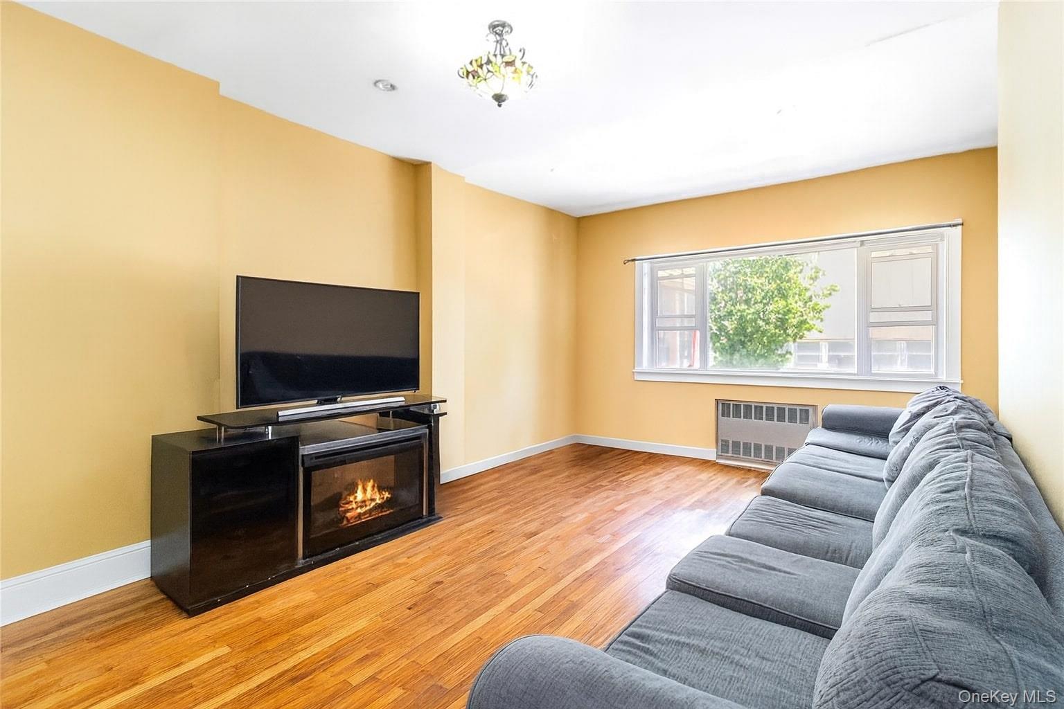 806 New Jersey Avenue, Brooklyn, NY 11207