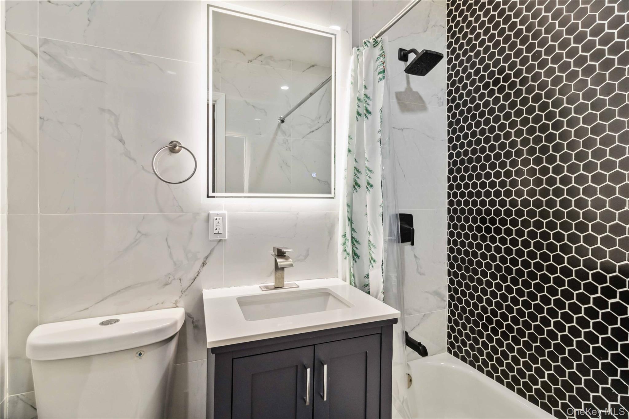 987 Pierce Avenue, Bronx, NY 10462