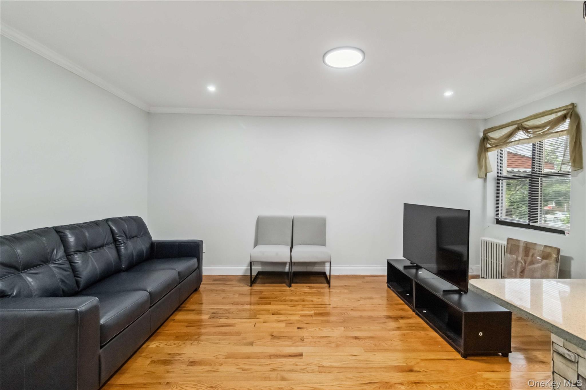 987 Pierce Avenue, Bronx, NY 10462