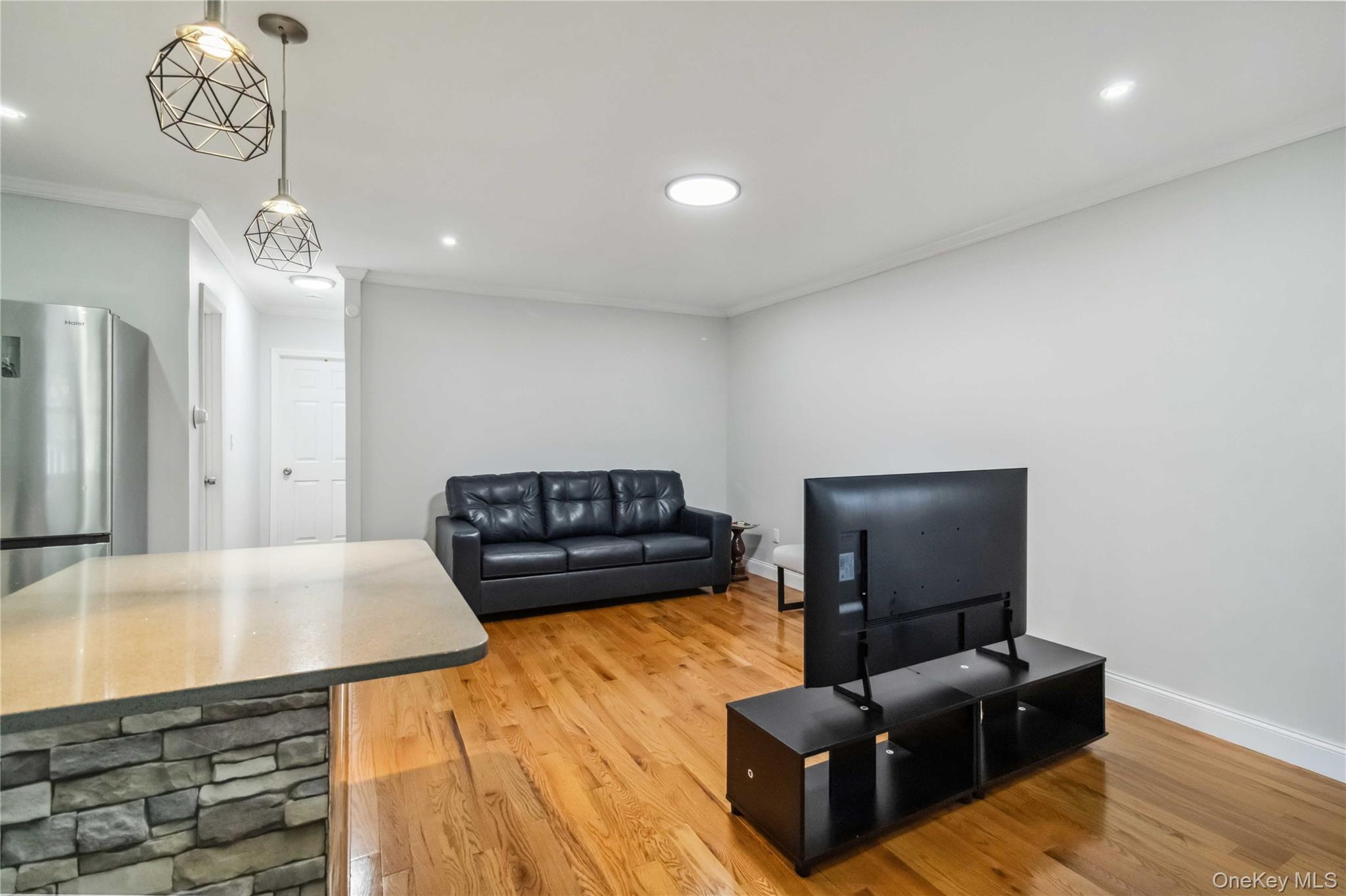 987 Pierce Avenue, Bronx, NY 10462