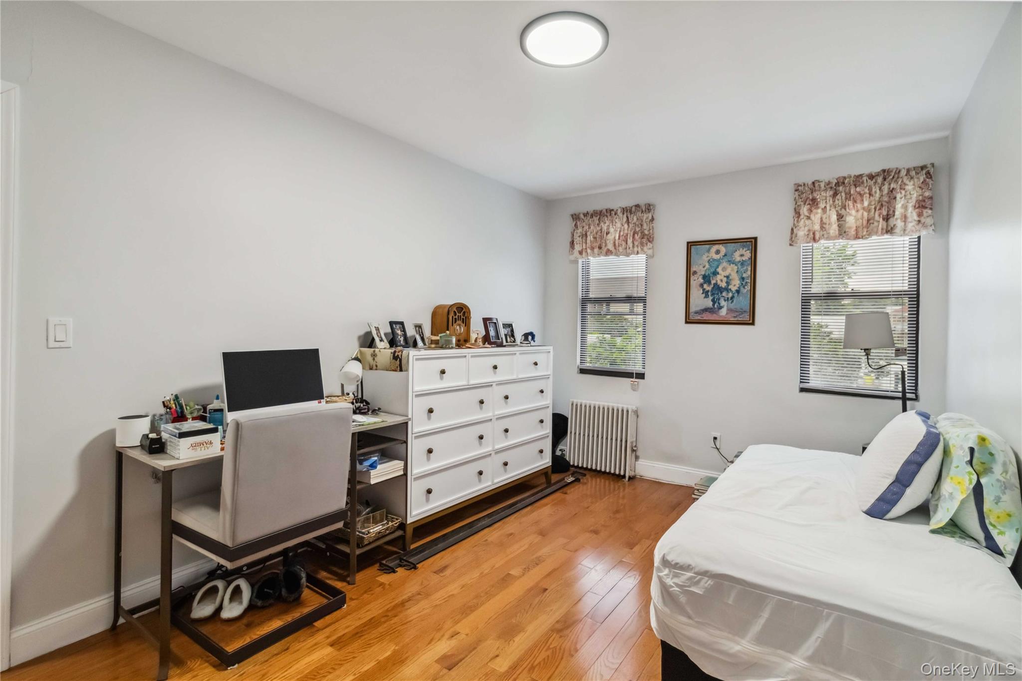 987 Pierce Avenue, Bronx, NY 10462