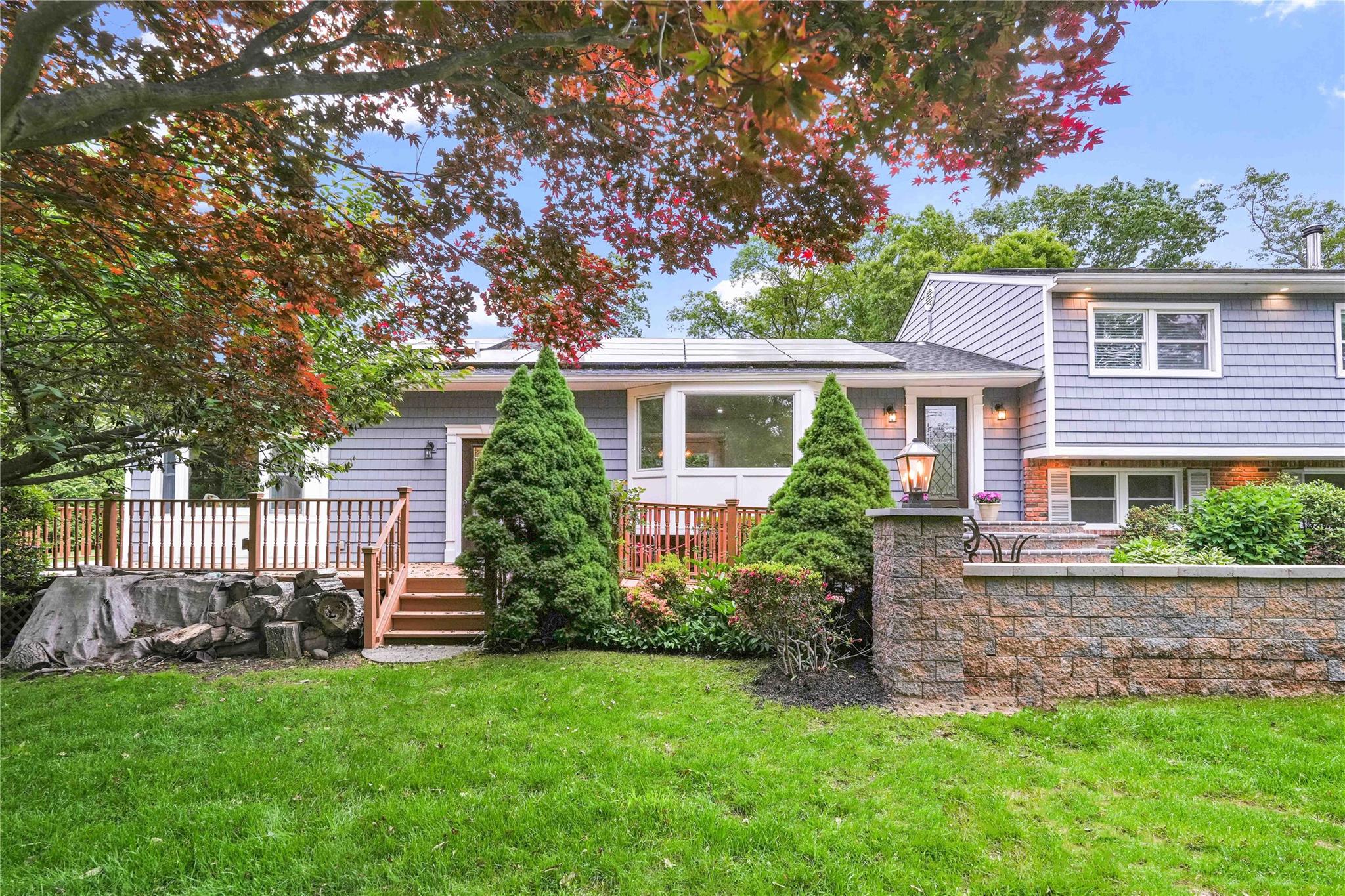 69 Bankside Drive, Centerport, NY 11721