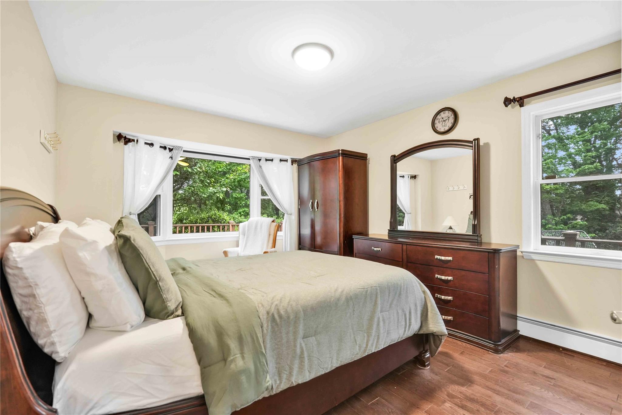 69 Bankside Drive, Centerport, NY 11721