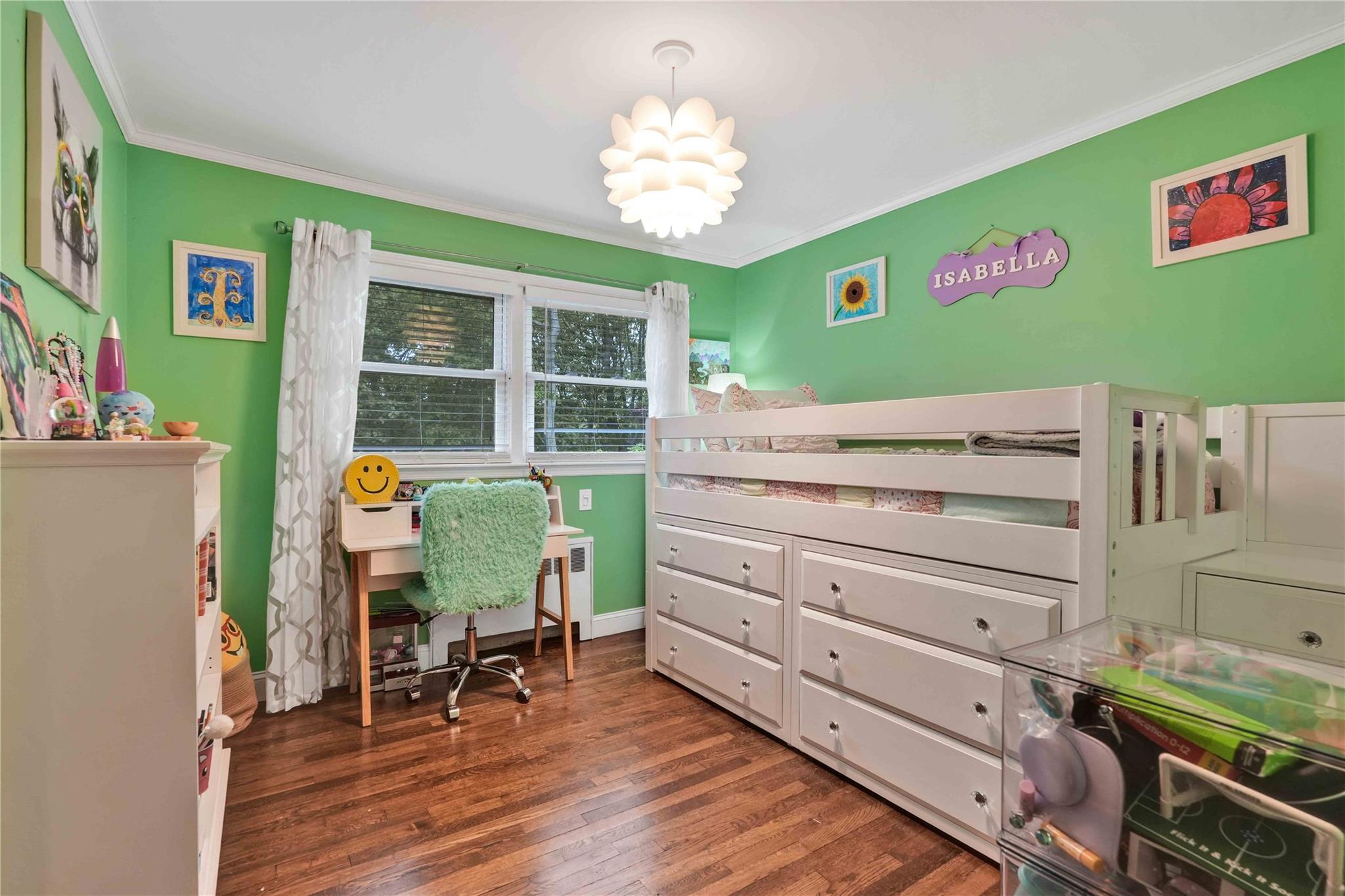 69 Bankside Drive, Centerport, NY 11721