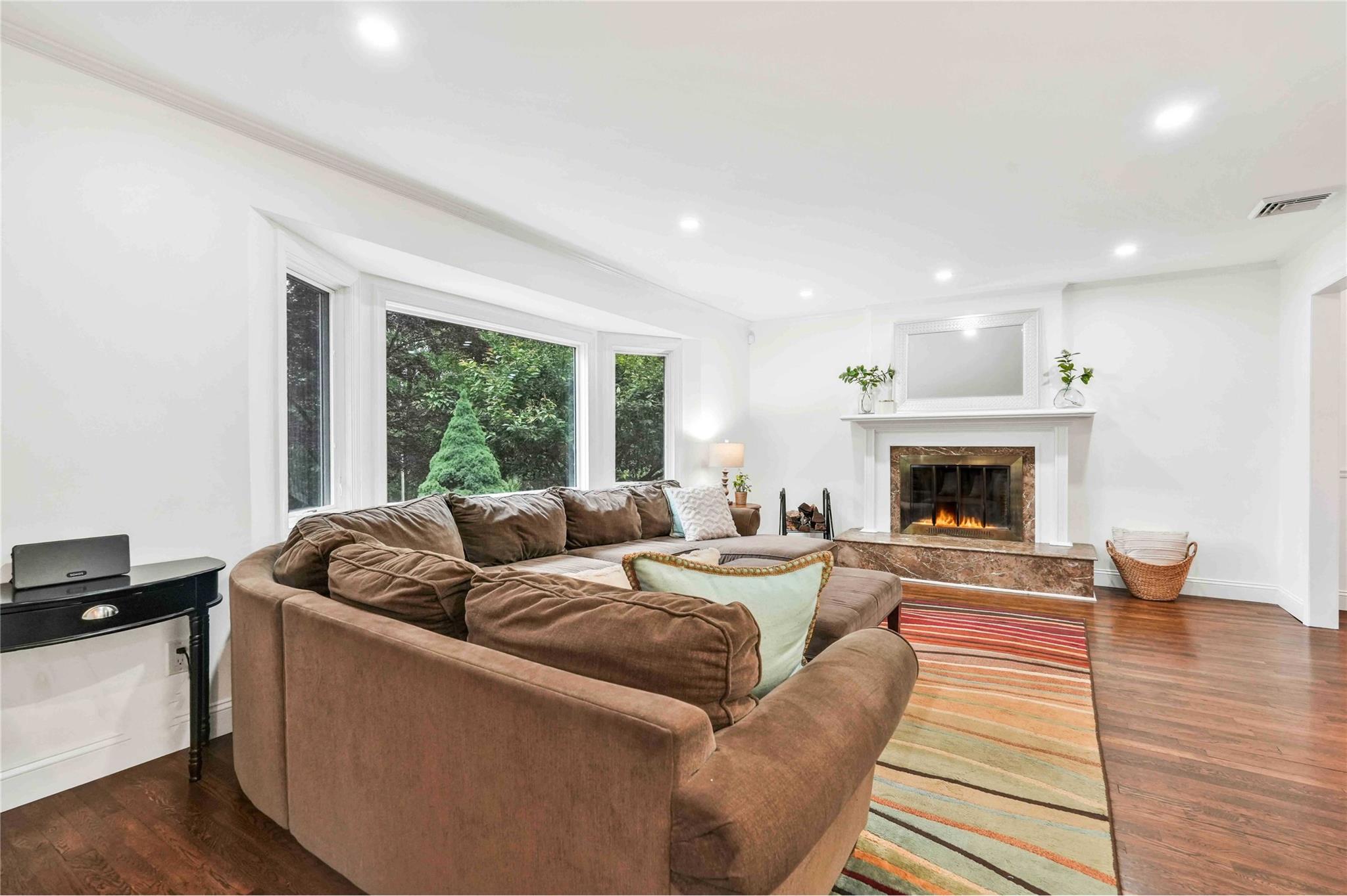 69 Bankside Drive, Centerport, NY 11721