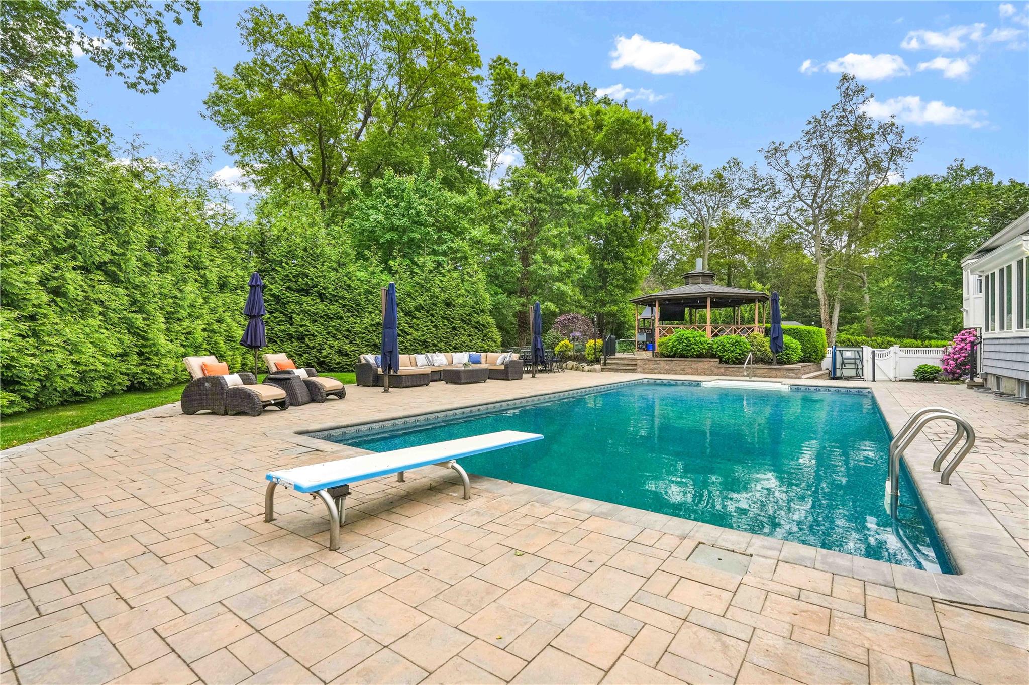 69 Bankside Drive, Centerport, NY 11721