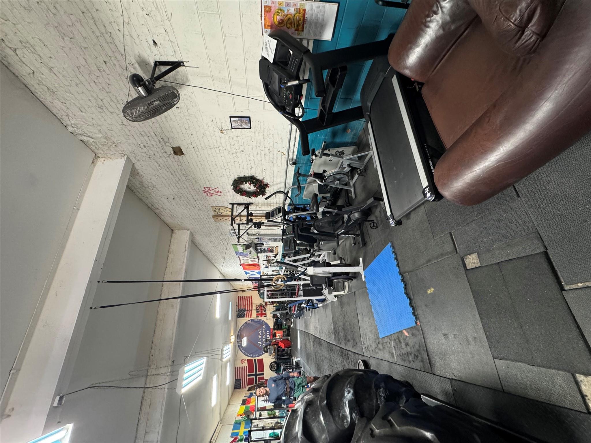 987 pacific, Brooklyn, NY 11238