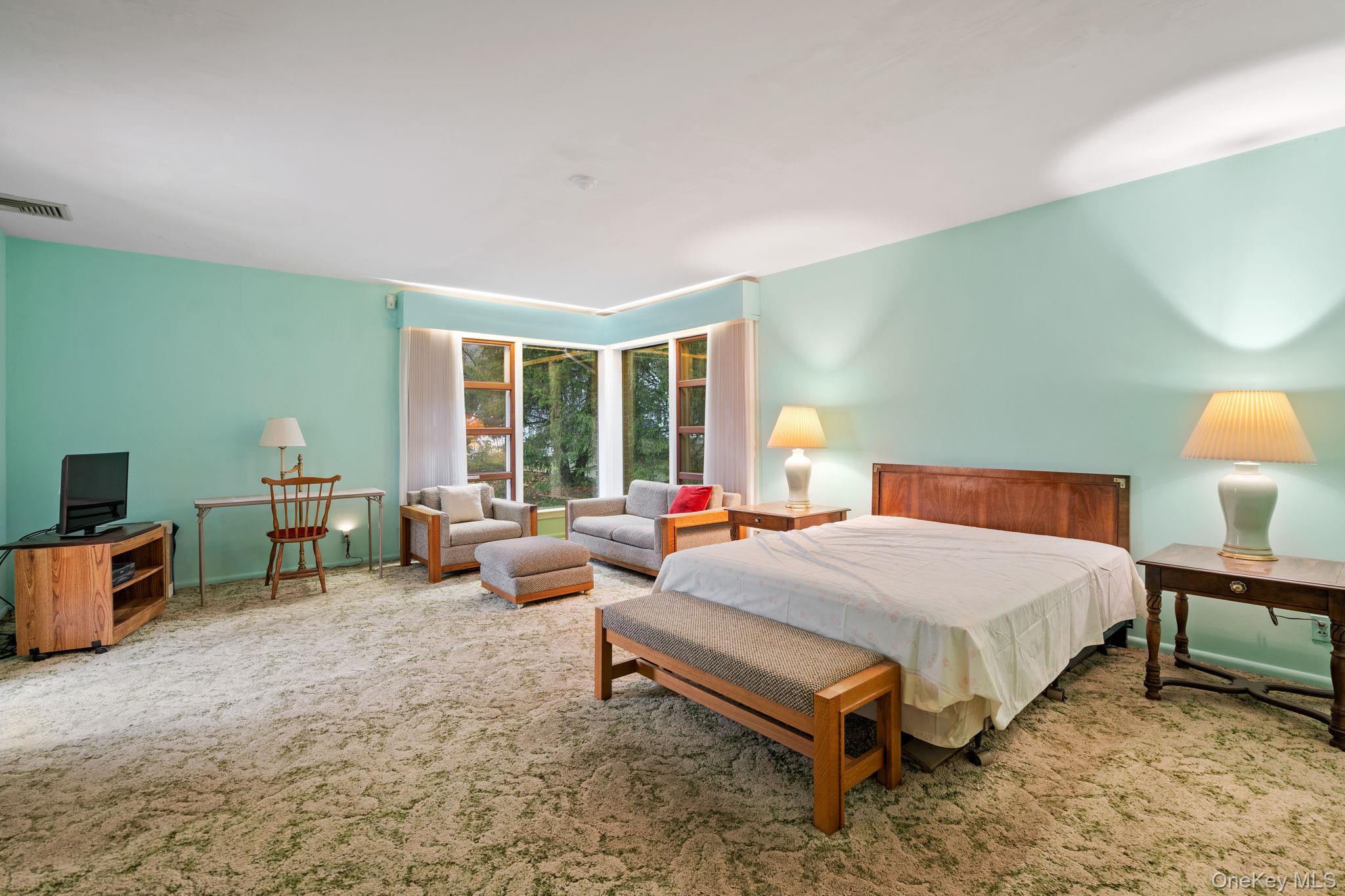 29 Maiden Lane, Port Jervis, NY 12771