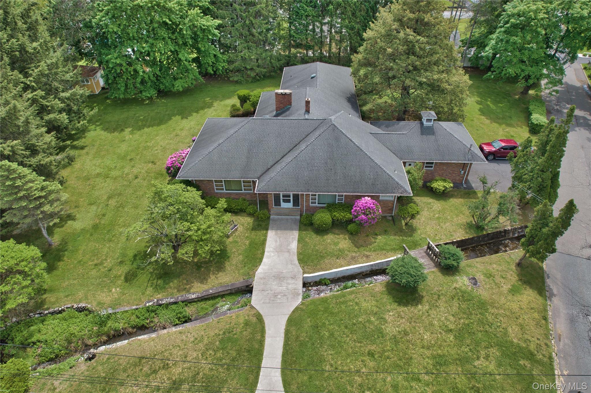 29 Maiden Lane, Port Jervis, NY 12771