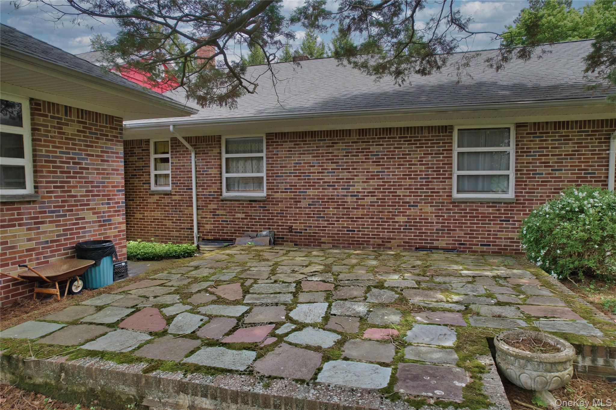 29 Maiden Lane, Port Jervis, NY 12771