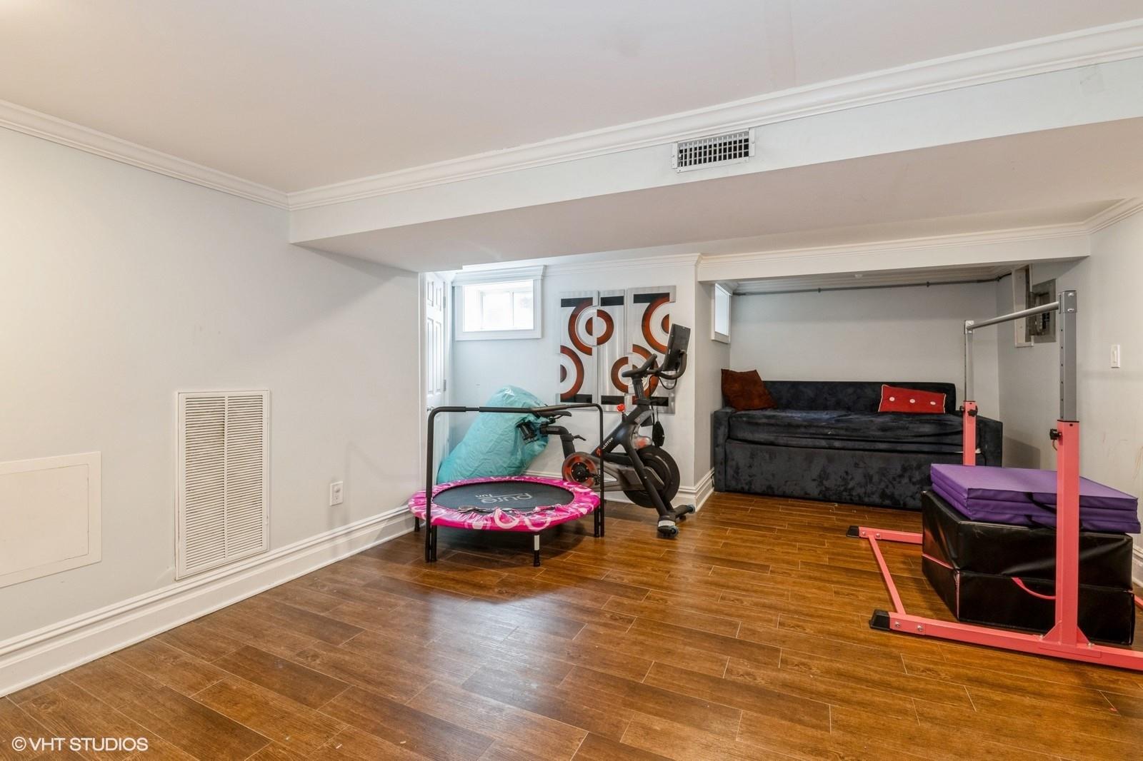 756 Dumont Place, North Woodmere, NY 11581