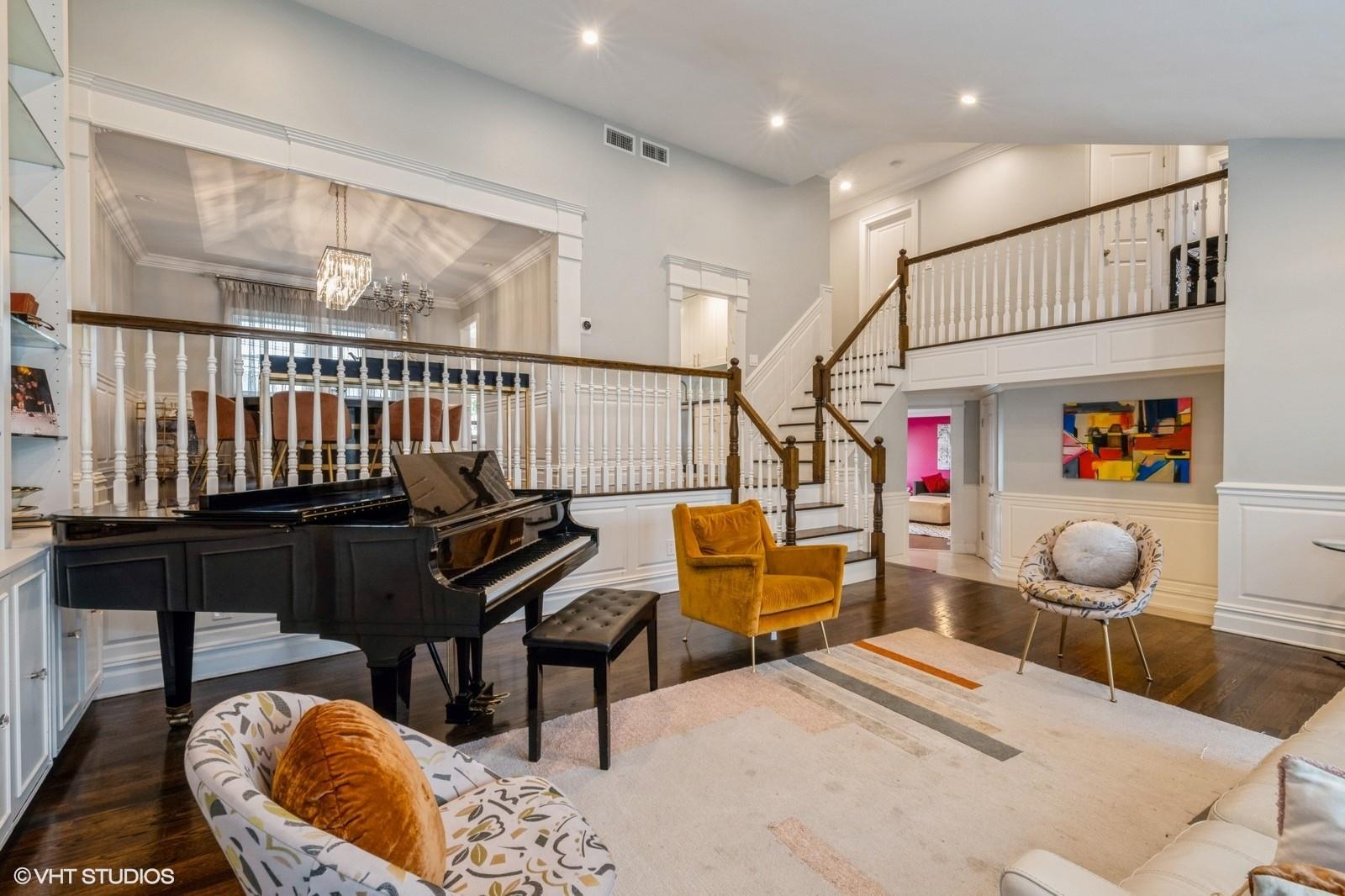 756 Dumont Place, North Woodmere, NY 11581