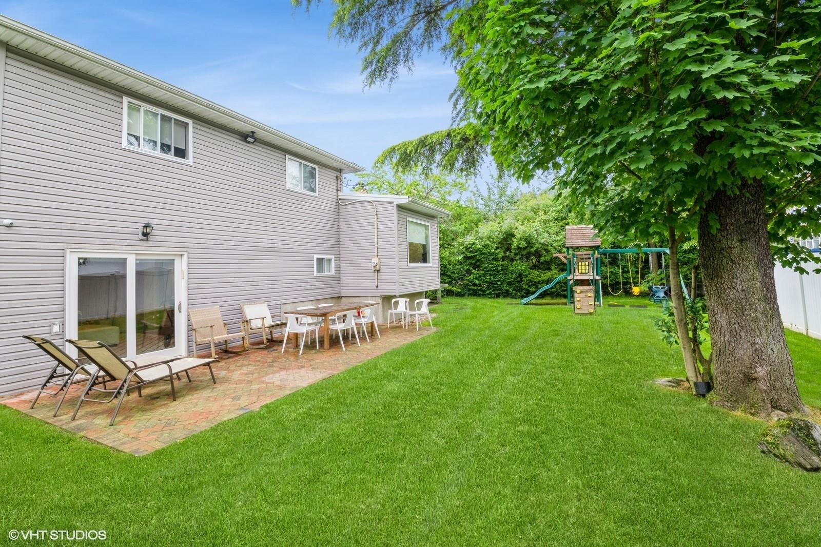 756 Dumont Place, North Woodmere, NY 11581